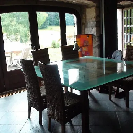 Spacieuse Avec Piscine A Villa Le Chambon-sur-Lignon
