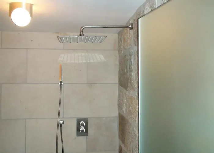 Spacieuse Avec Piscine A Villa Le Chambon-sur-Lignon